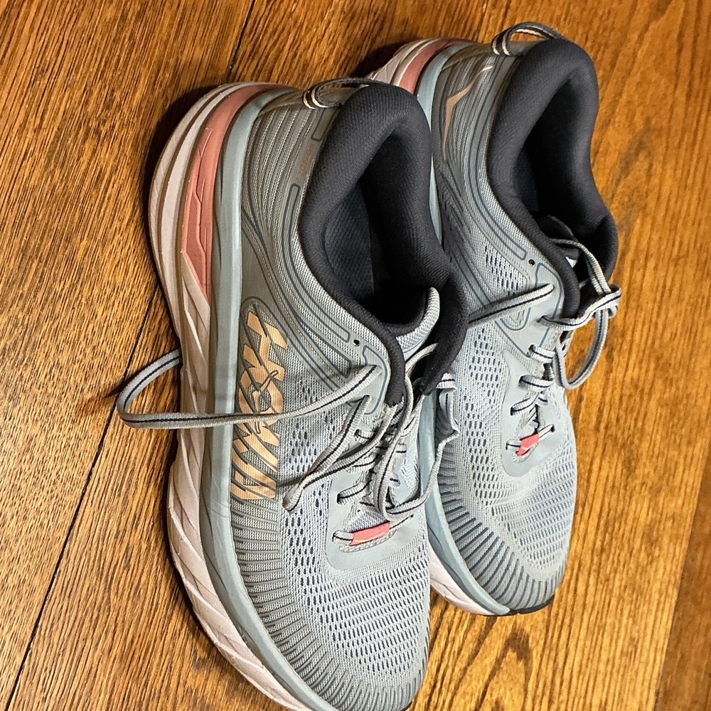 Hoka One One BONDI 7 Women’s Size 9.5 Running Shoes Sneakers Blue
